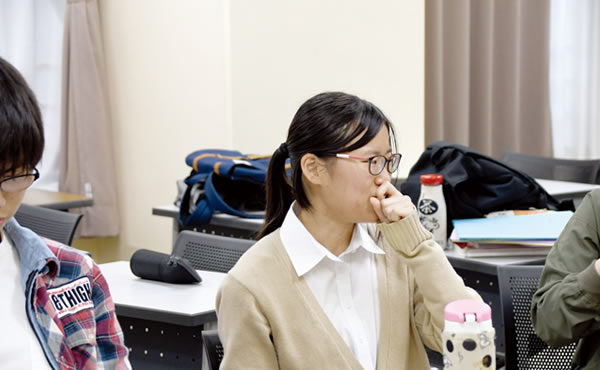 表コミ広報委員