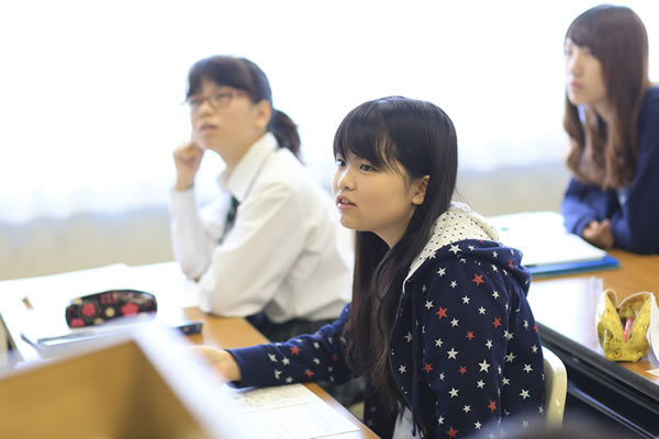表コミの数学はちょっと違う!!自分で課題を見つけ、向き合うことができるスタイル(セルフラーニング)