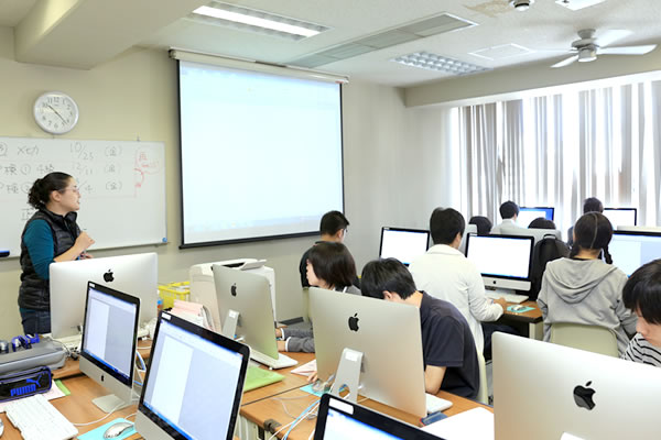 パソコンルーム