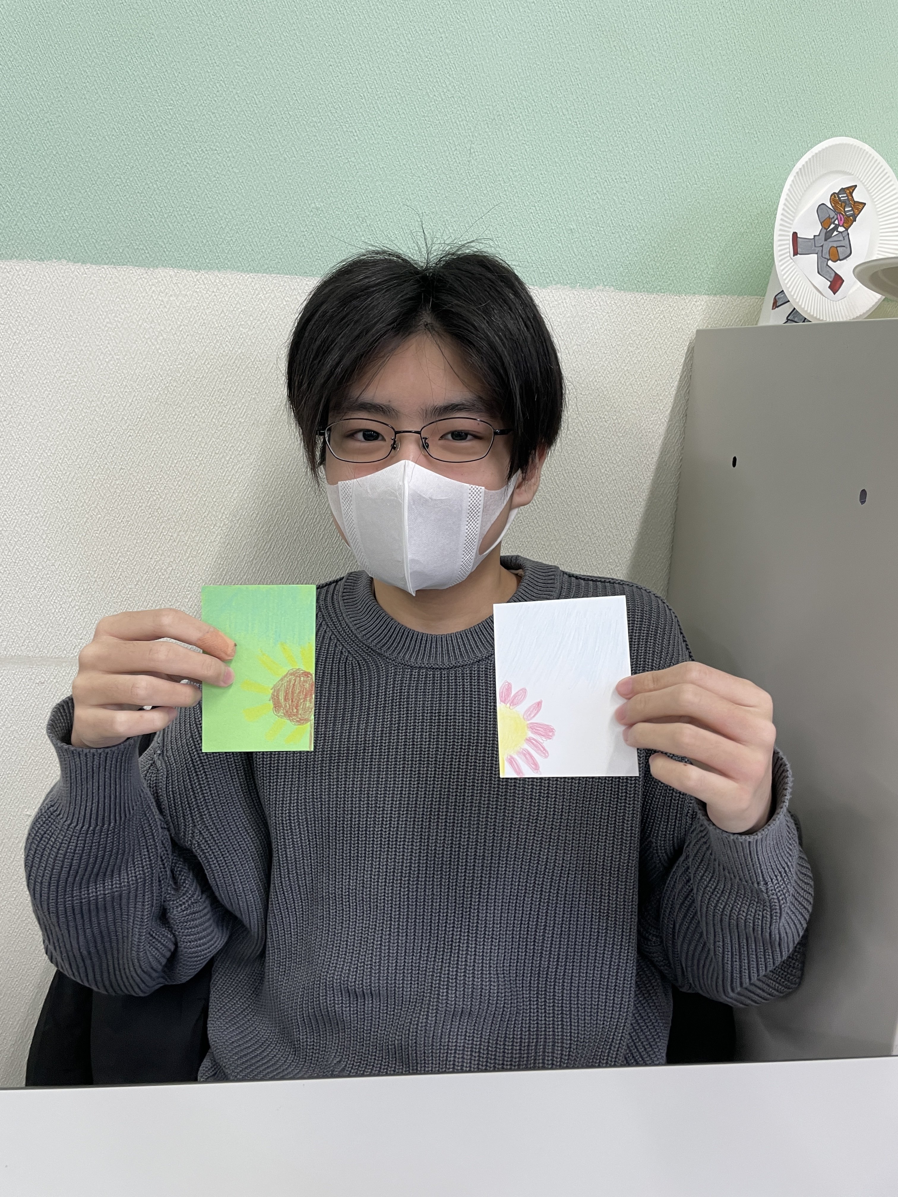 関西学院大学の学生と しおり作りの特別授業を行いました