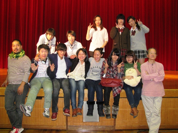 12SF01.JPG