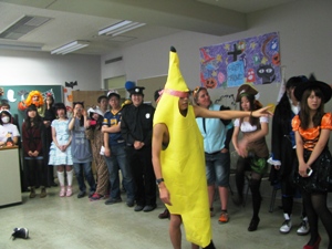 12halloween03.JPG